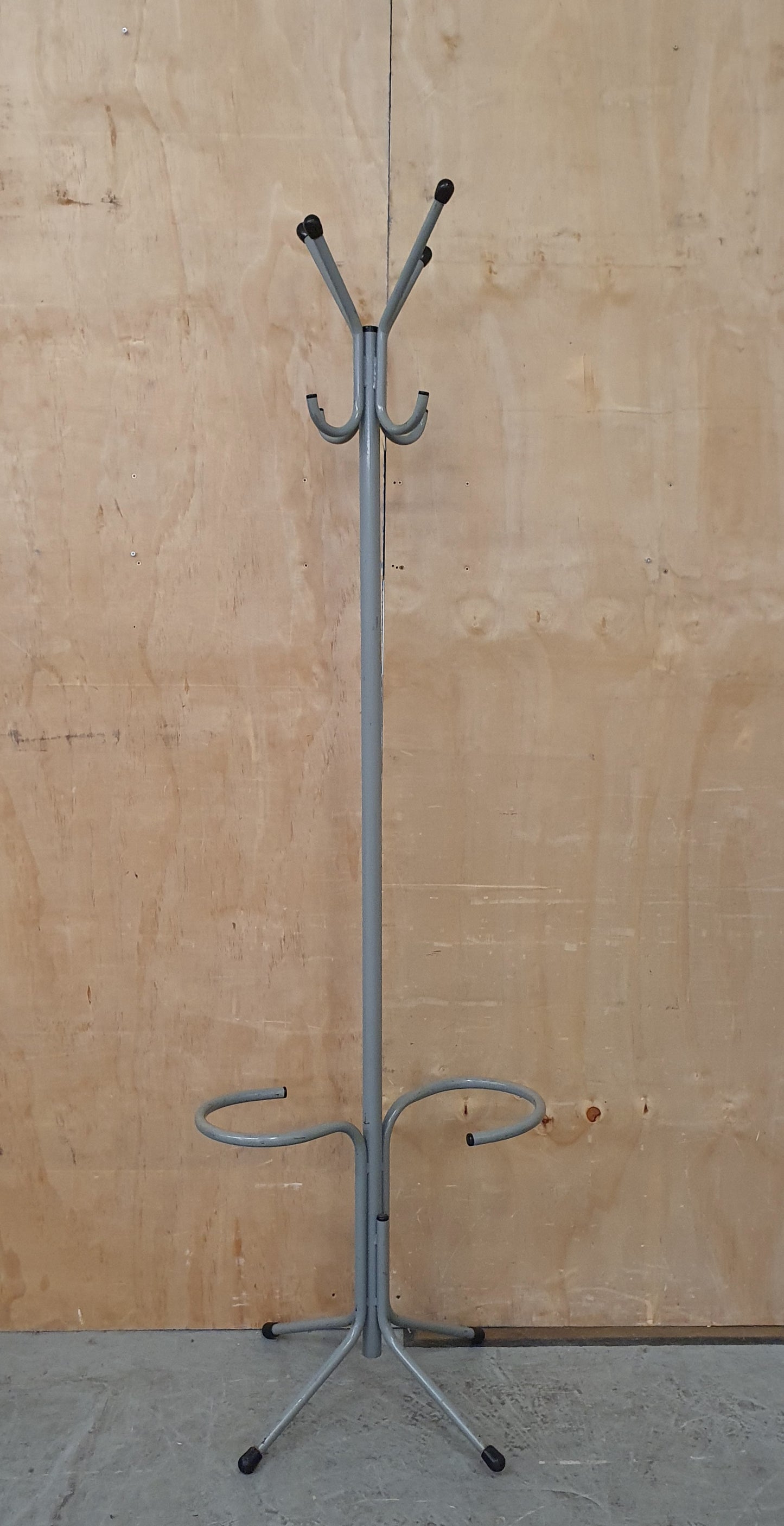 Grey Metal Freestanding Coat Stand - 040725-01