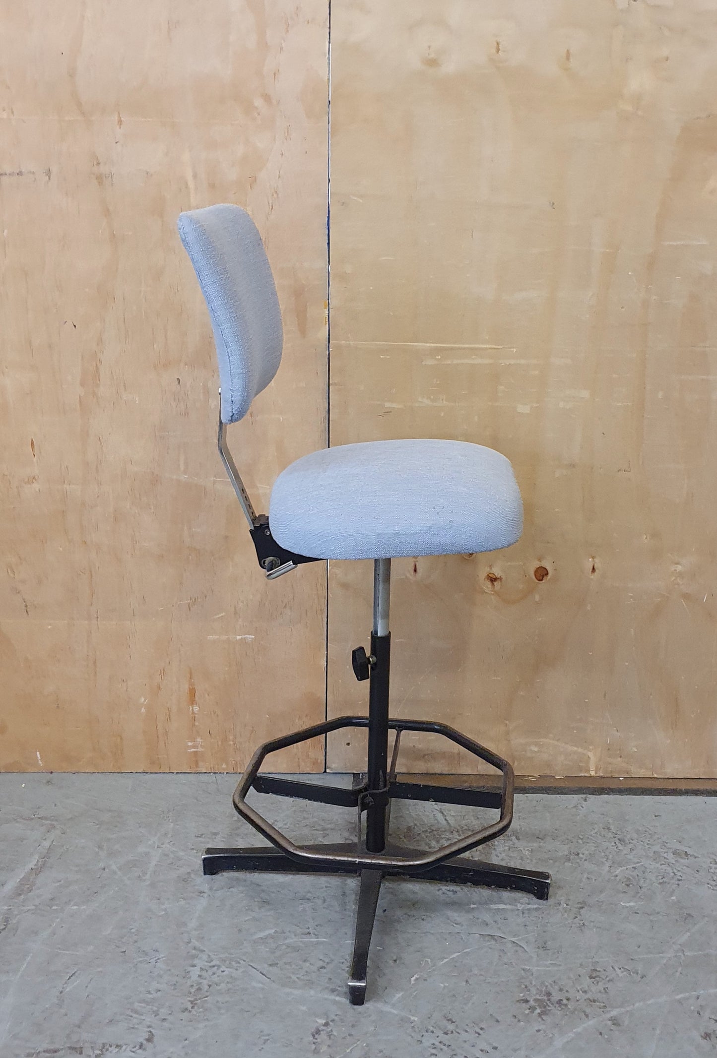 Powder Blue Height Adjustable Office Chair with Metal Frame - EL104275