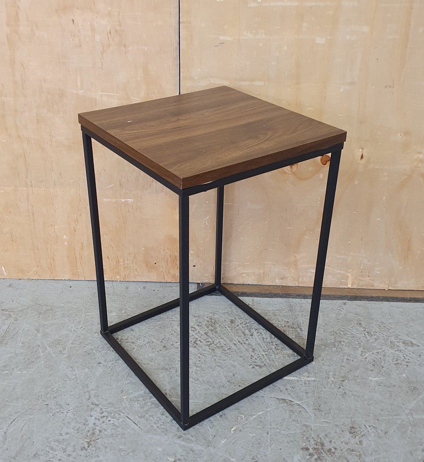 Dark Wood Top Side Table with Black Metal Wrap Around Frame - 104321
