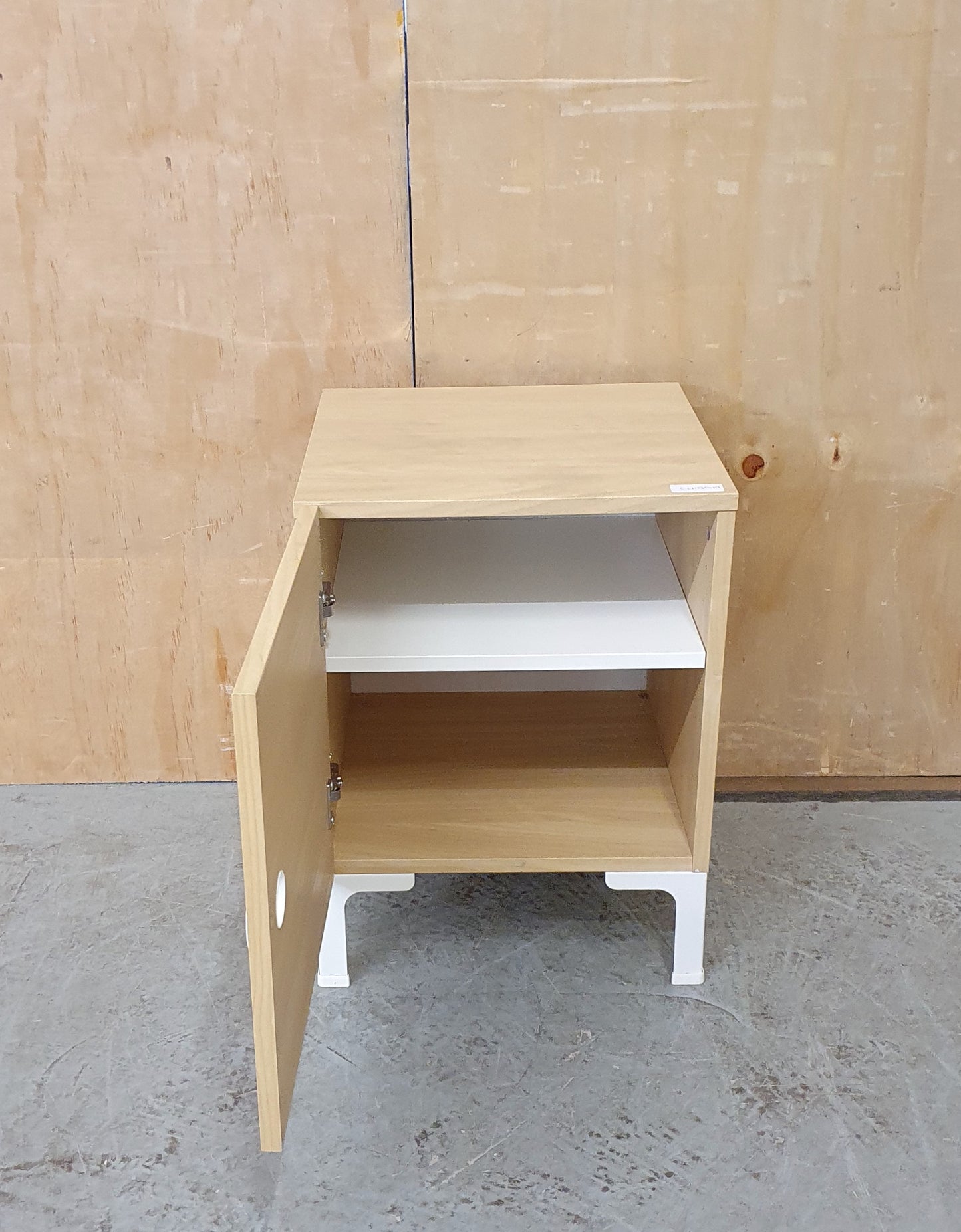 Single Wooden Bedside Cabinet with Circular Cut Out Handle and Internal Shelf - EL103949
