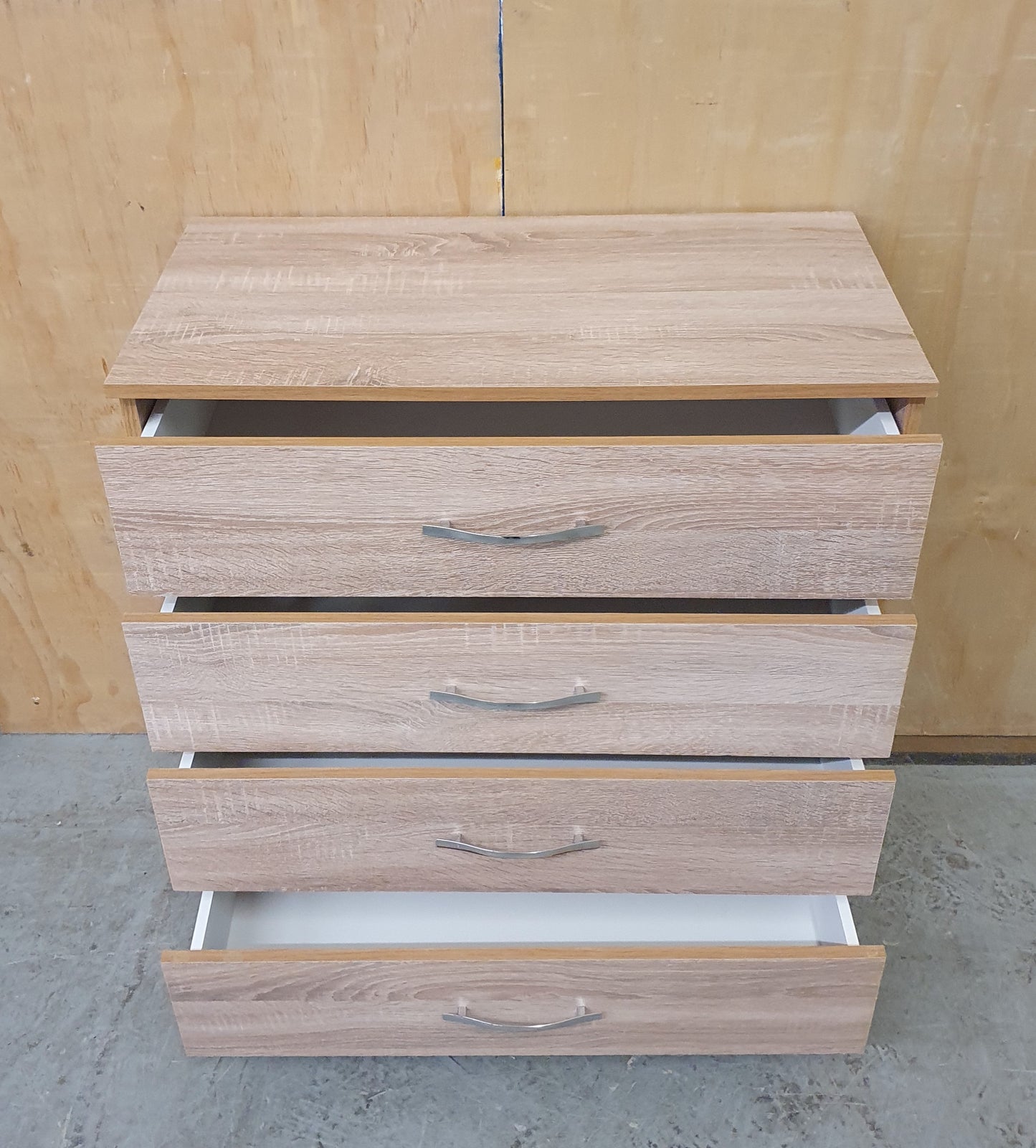 4 Drawer Wood Chest of Drawers - EL104530