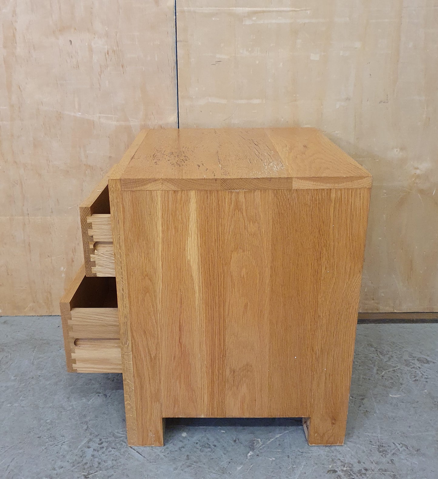 Single 2 Drawer Oak Bedside Cabinet - 104492