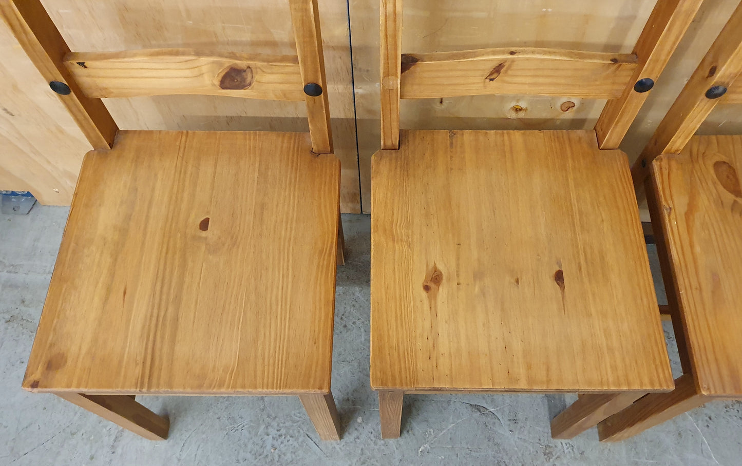 4 Matching Wood Dining Chairs - EL104513 / EL104514 / EL104515 / EL104516