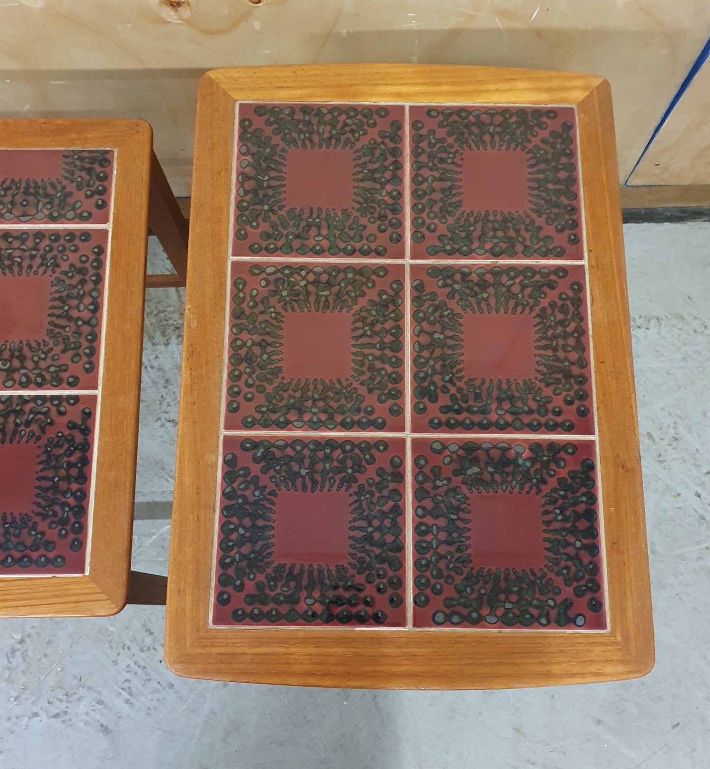 Mid Century Design Nest of Tables - EL104219