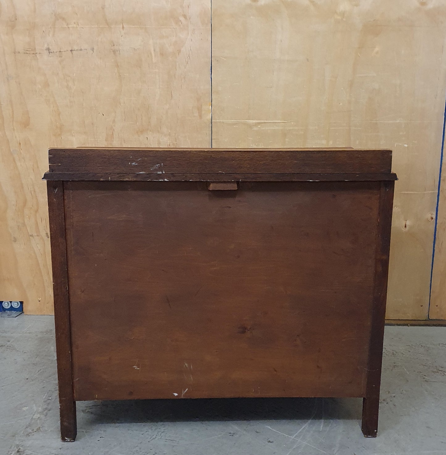 Vintage 4 Drawer Chest of Drawers with Engraved Top Panel - 104810
