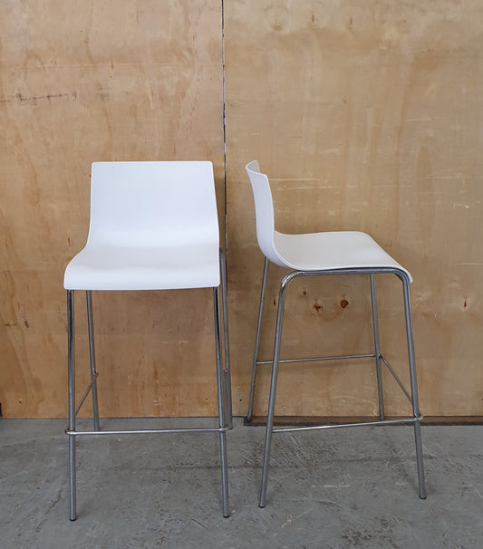 2 Matching Stackable White Bar Stools with Chrome Frame - EL104600 / EL104601