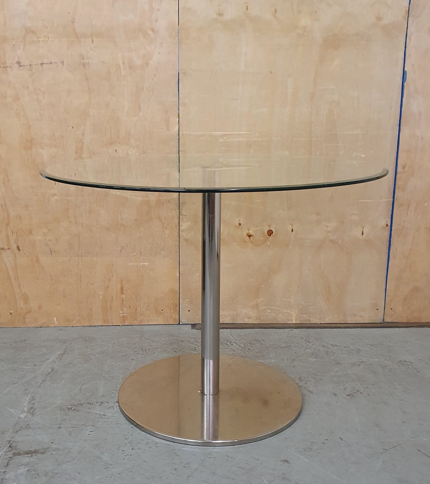 Small Round Glass Top Dining Table with Chrome Base - EL104362