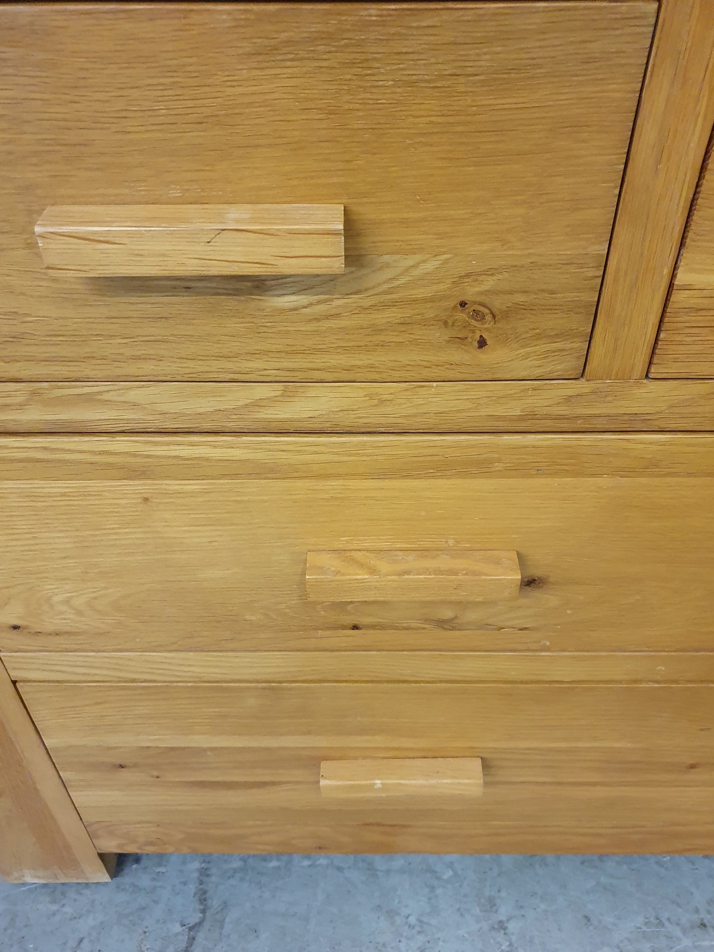 Large Oak 7 Drawer Chest of Drawers with Block Handles - 104486