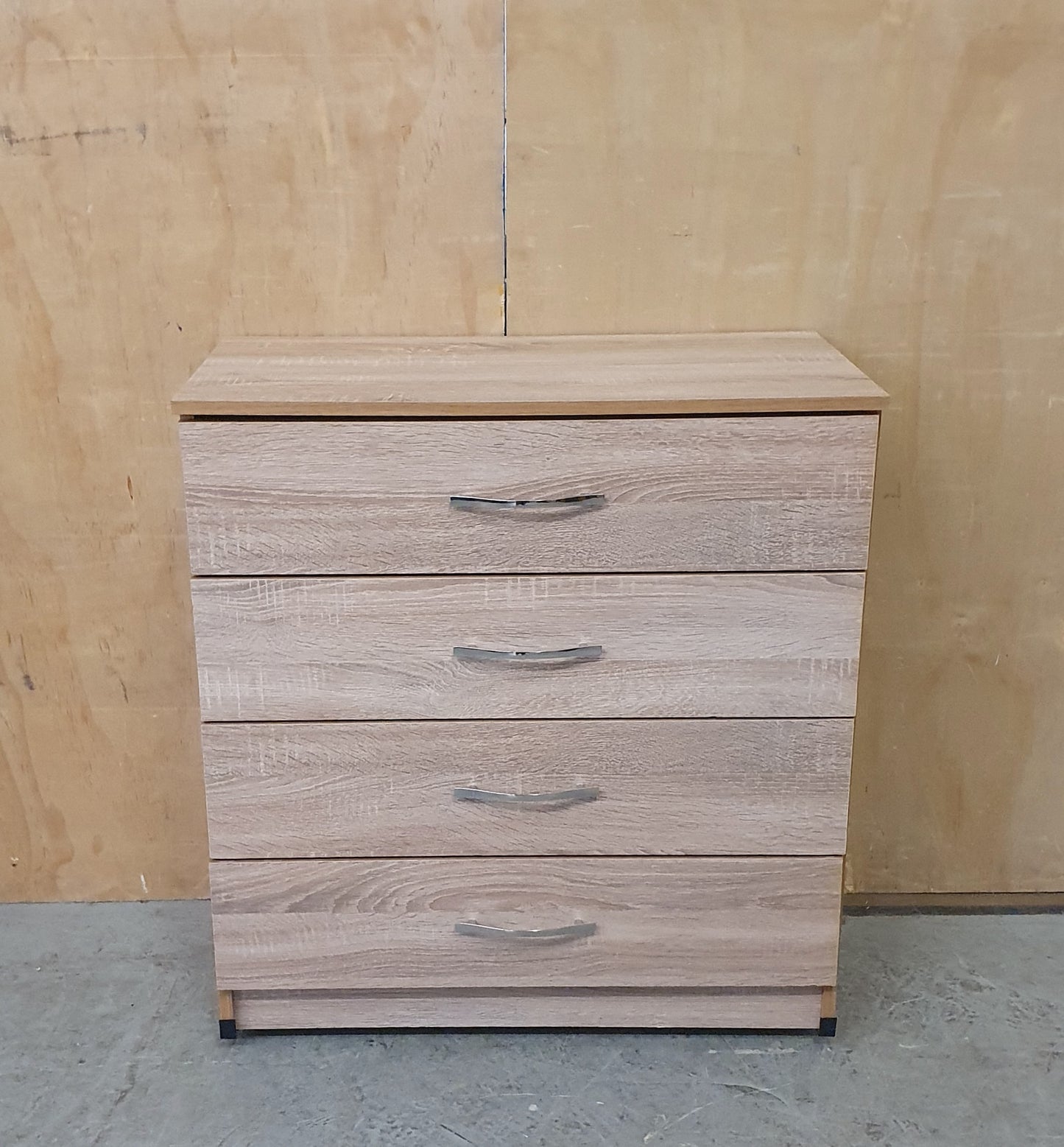 4 Drawer Wood Chest of Drawers - EL104530