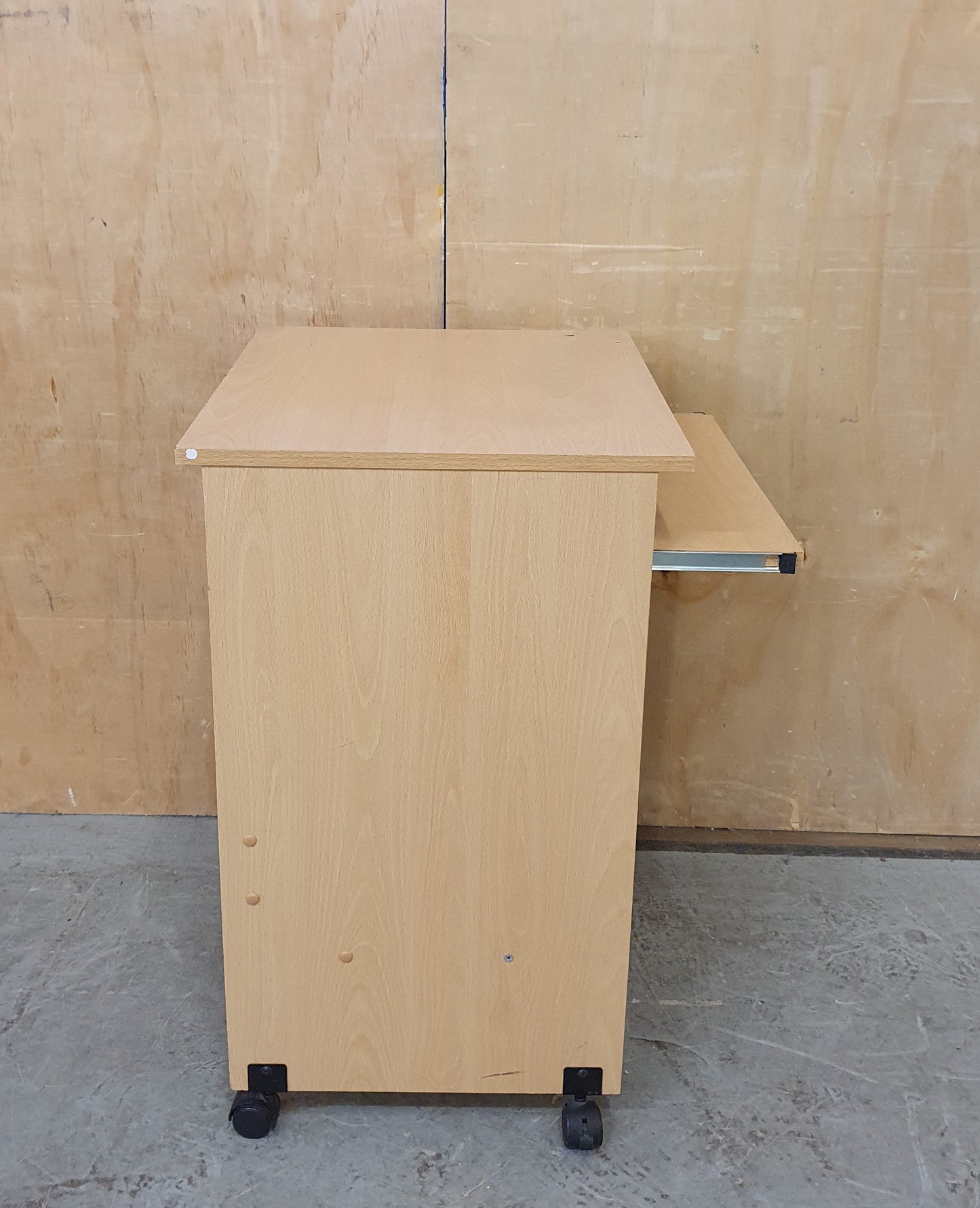 Small Wood Desk with Pull Out Shelf and Lower Shelf - EL104647