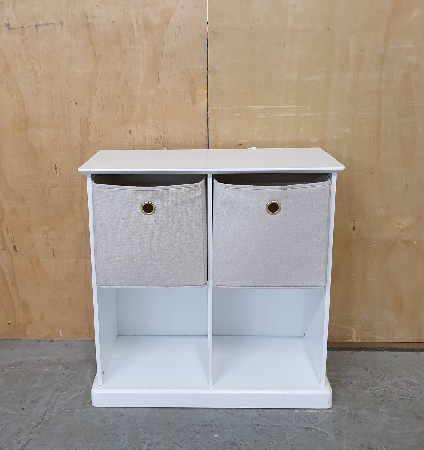 Small 4 Cubby Hole Shelving Unit with 2 Canvas Storage Boxes - EL104591