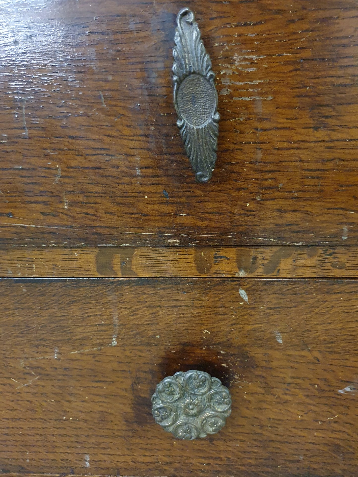 Vintage 3 Drawer Chest of Drawers with Ornate Handles - 100525-01