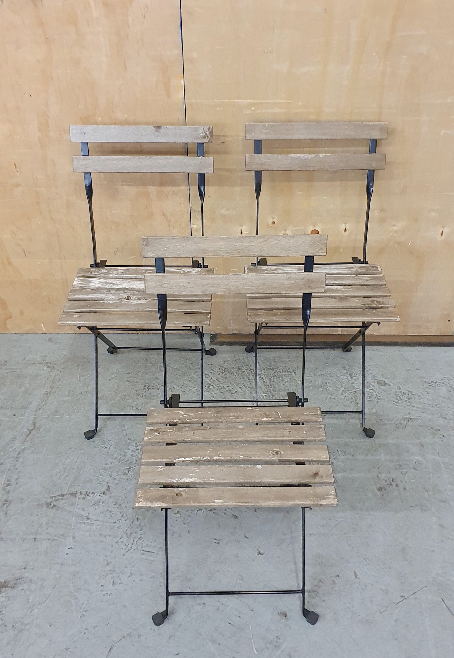 3 Matching Foldable Wood Garden Chairs - EL104465 / EL104466 / EL104467