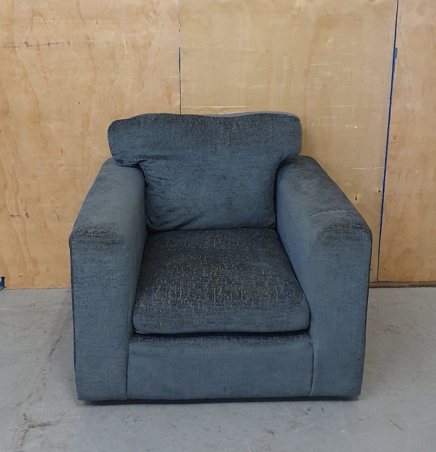 Blue Soft Fabric Armchair with Removable Back Cushion - 103655