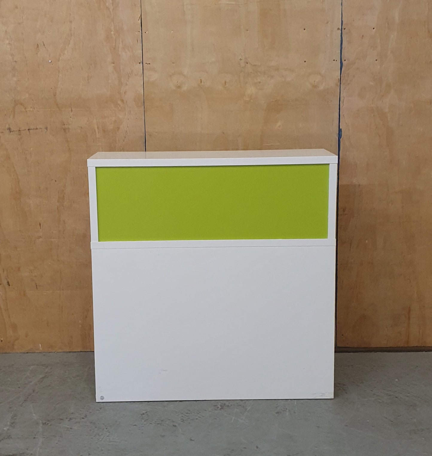 White and Lime Green Wodden Storage Unit with Pull-Out Drawer - EL104357