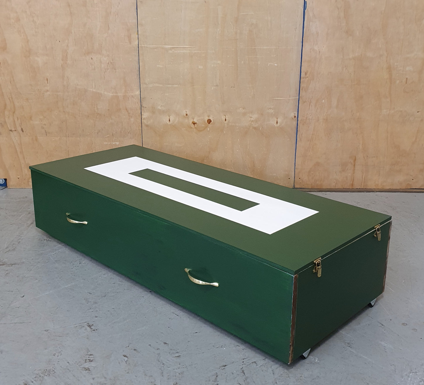 Dark Green Wooden Storage Trunk/Box with Removable Lid and Castor Wheels - 010525-02
