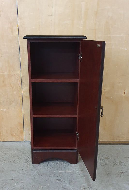 Small Mahogany Cabinet with 1 Door and 2 Internal Shelves - EL104445
