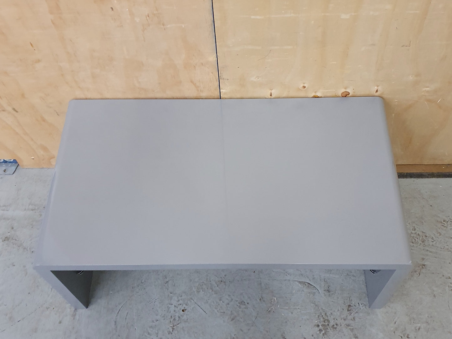 Large Curved Grey High Gloss Modern Coffee Table - 104046