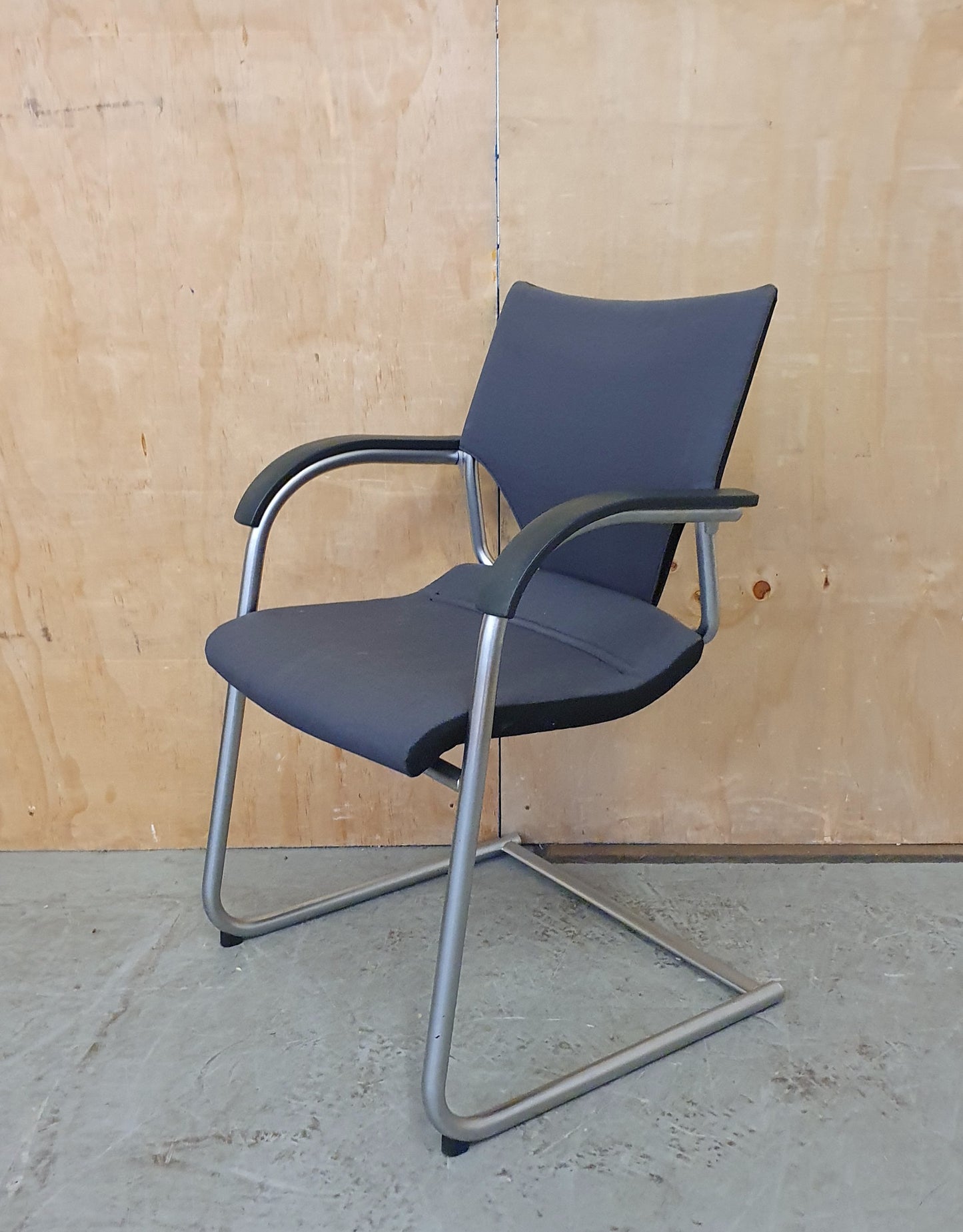 Grey Fabric Office Chair with Chrome Frame - 104342