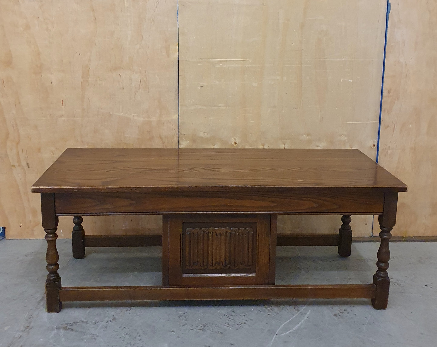 Large Mahogany Coffee Table with Centre Door - EL104936