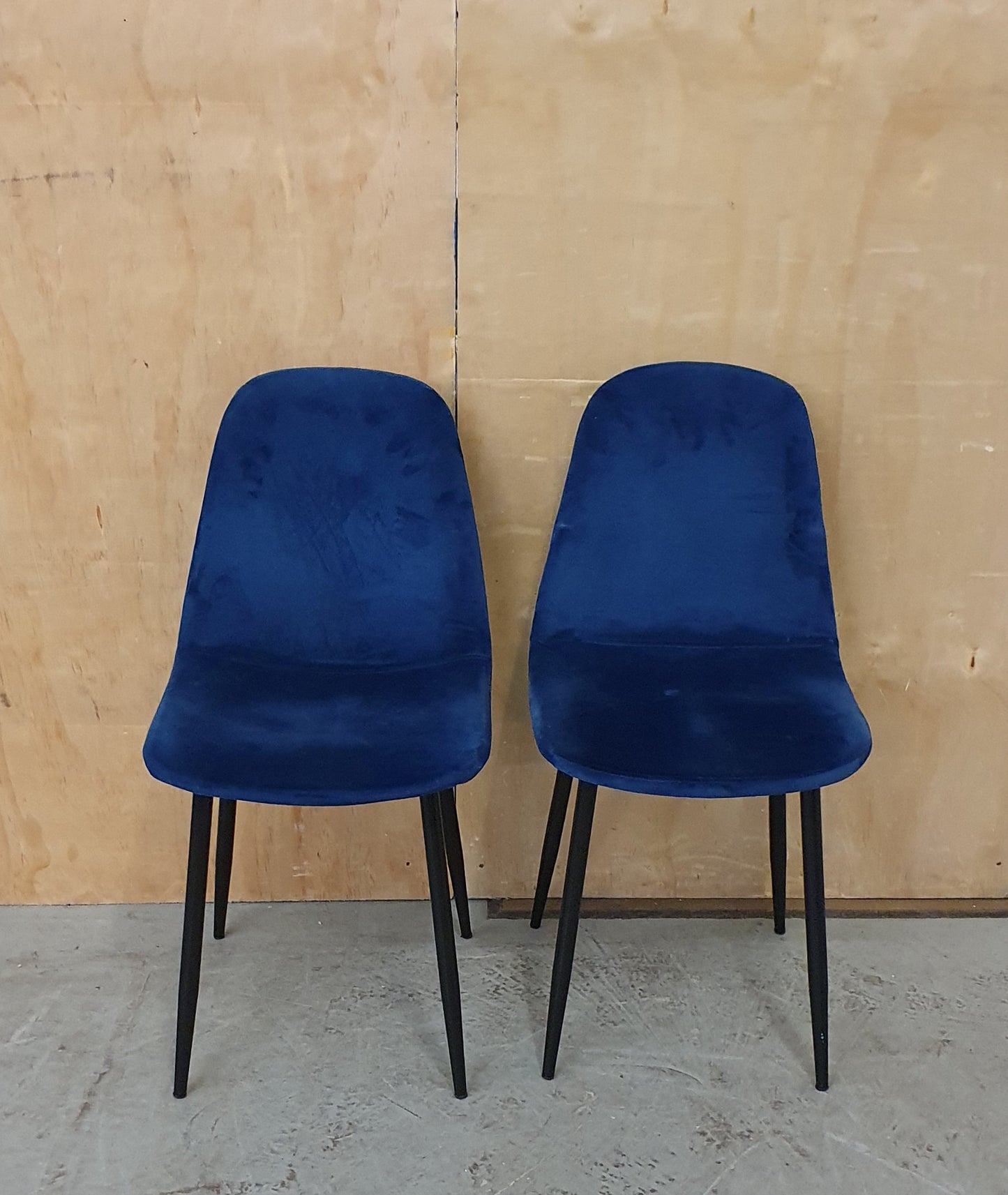 2 Matching Navy Blue Velvet Chairs - 104023 / 104024