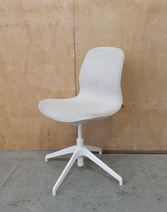 IKEA LÅNGFJÄLL Off White Fabric Office Chair - 104344