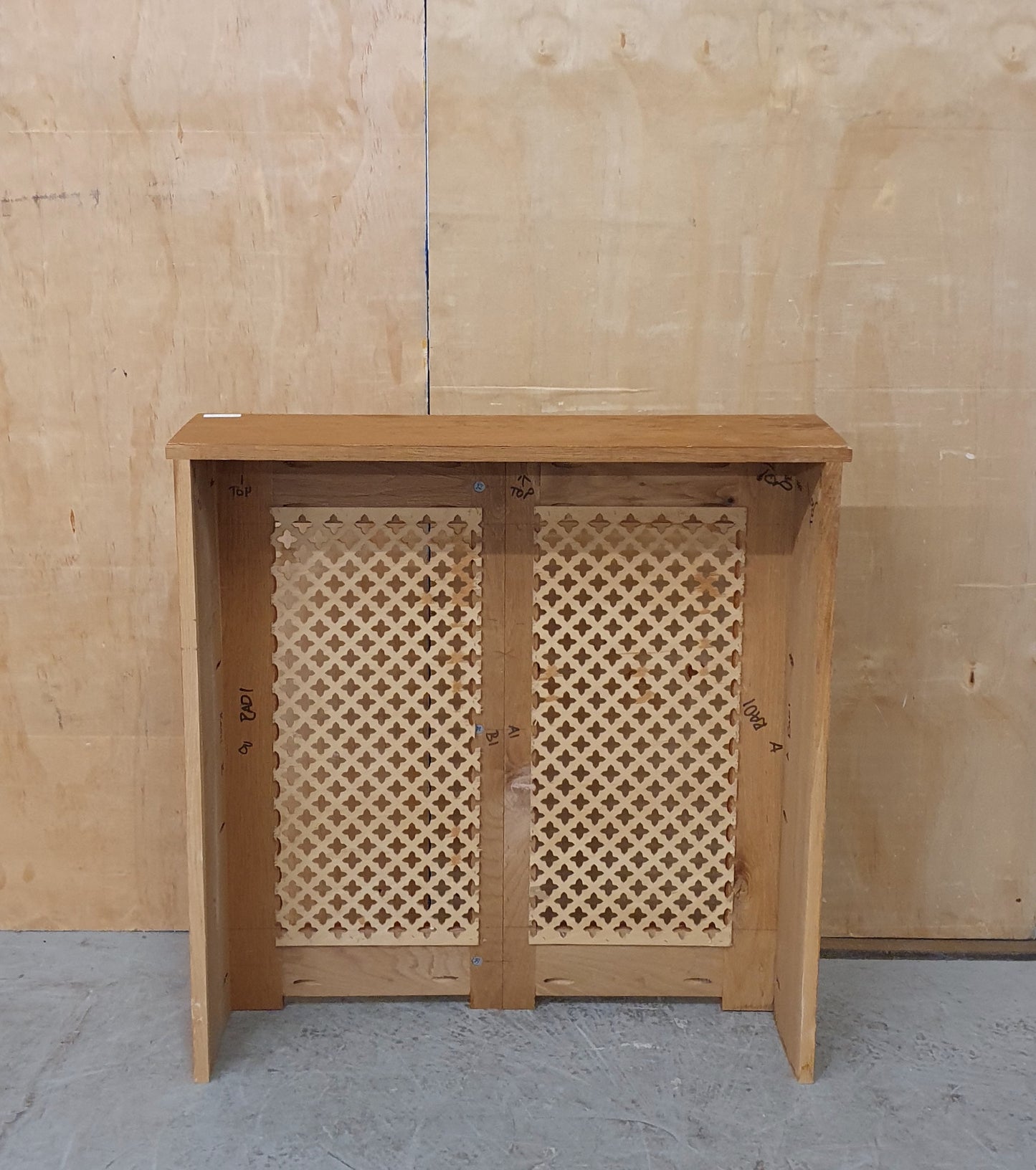 Solid Wood Radiator Cover - EL103712