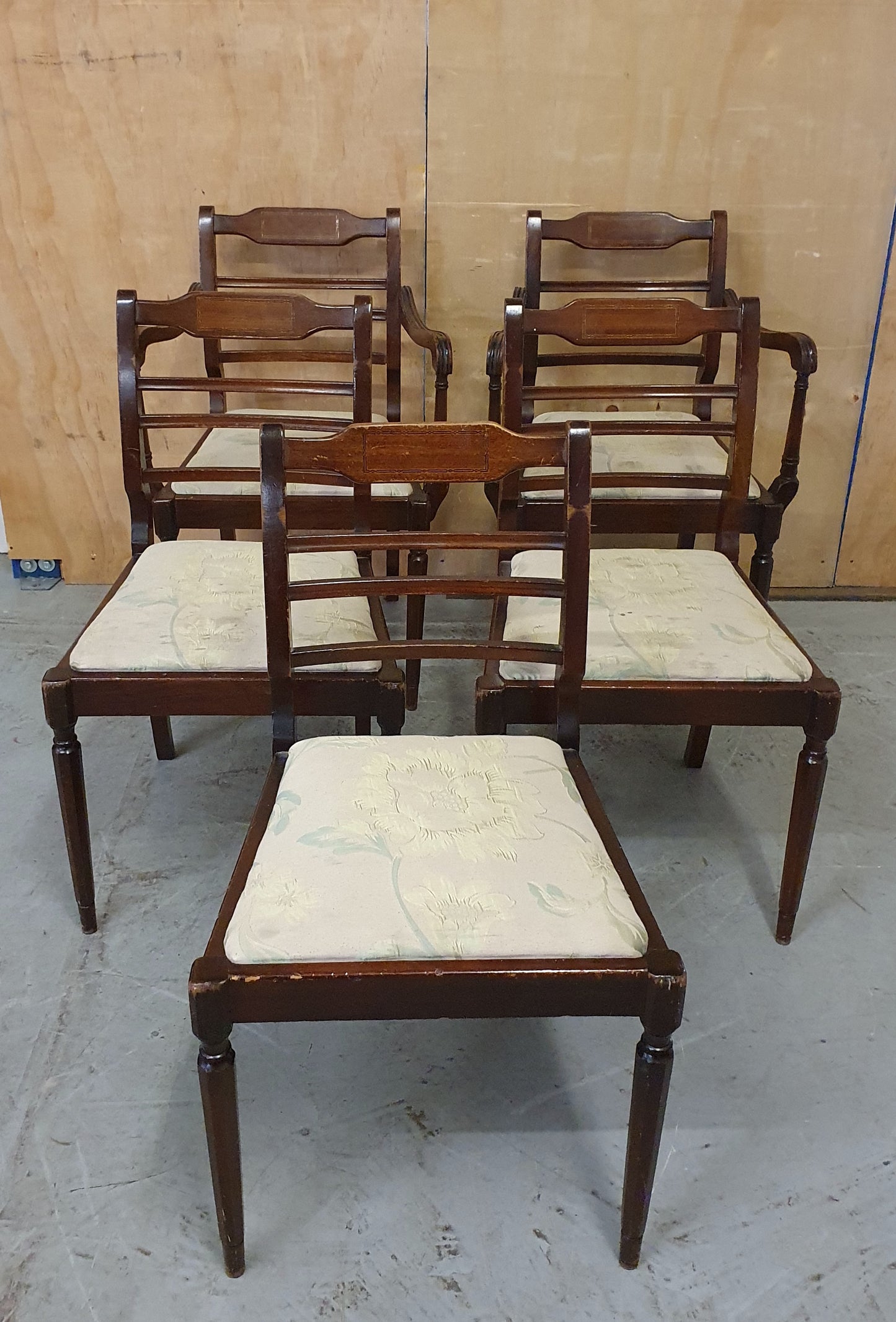5 Matching Antique Mahogany Dining Chairs with Remavable Seats - 104146 / 104147 / 104148 / 104149 / 104150