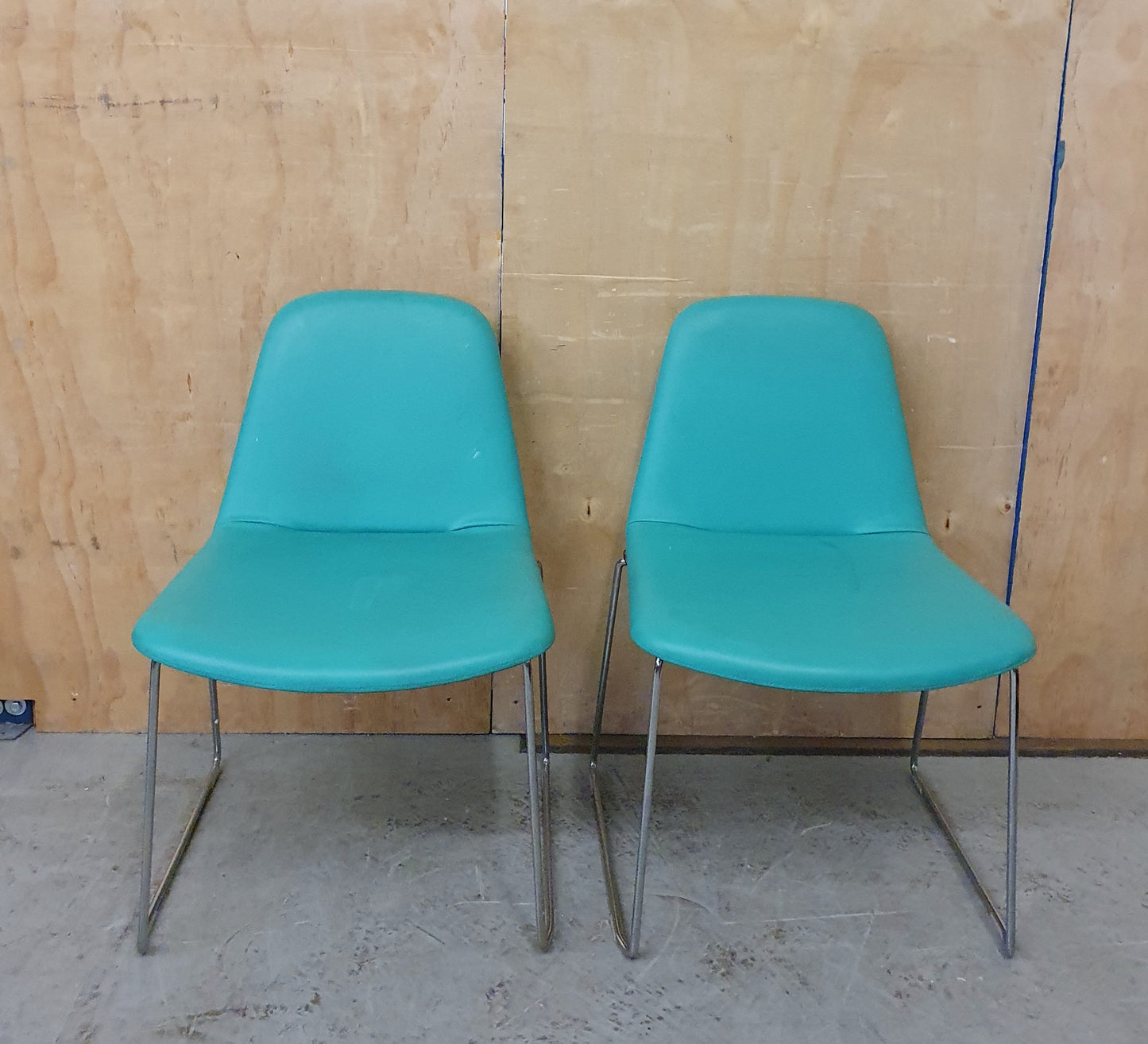 HITCHMYLIUS 2 Matching Turquois Soft Leather Chairs - EL104088 / EL104099