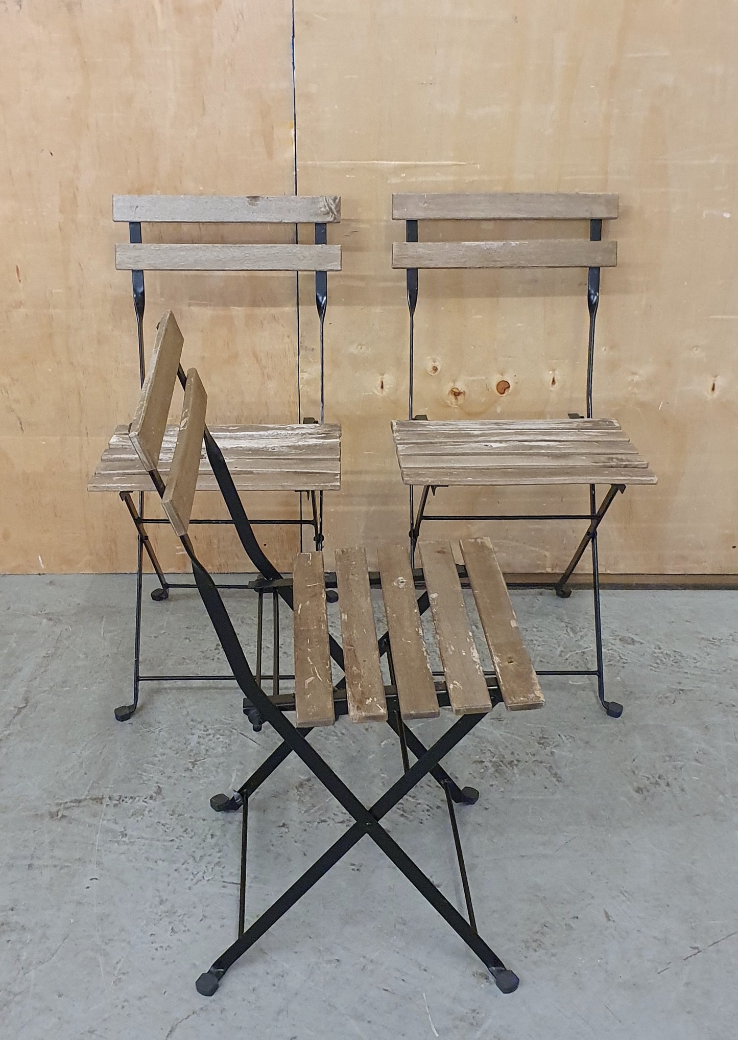 3 Matching Foldable Wood Garden Chairs - EL104465 / EL104466 / EL104467
