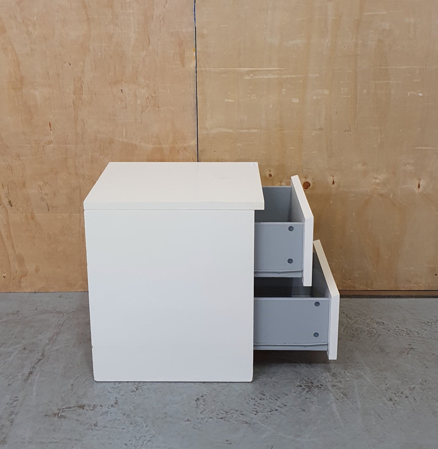 IKEA MALM White Single 2 Drawer Bedside Cabinet - EL103948