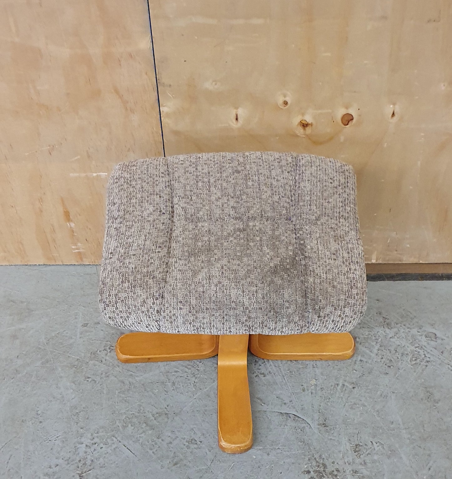 4 Wooden Leg Footstool with Removable Seat Cover - EL103947