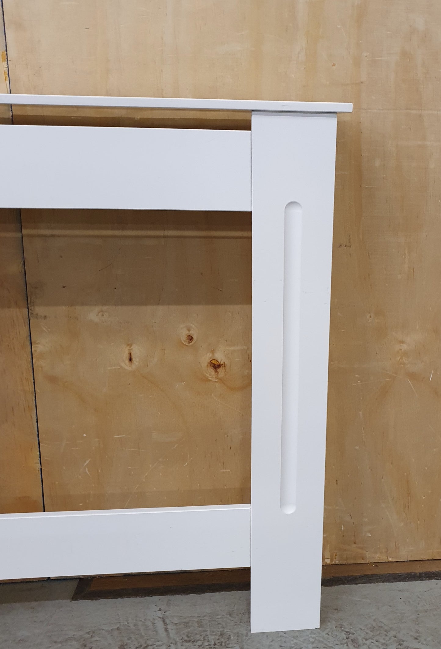 White Wooden Radiator Cover with Cut Out Front - 104038