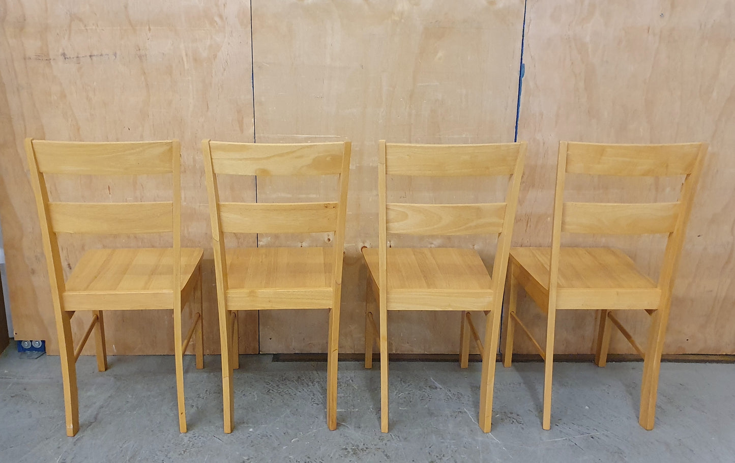 4 Matching Pine Dining Chairs - EL104509 / EL104510 / EL104511 / EL104512