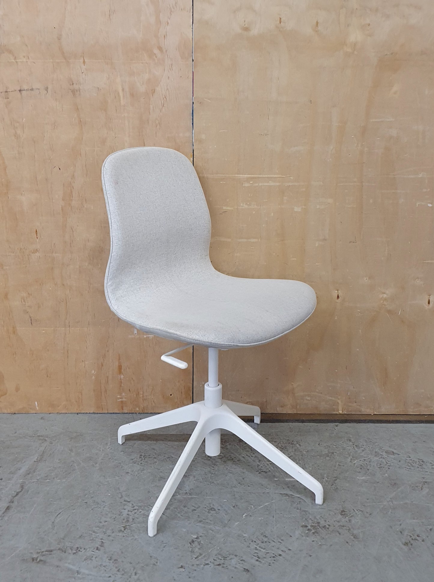 IKEA LÅNGFJÄLL Off White Fabric Office Chair - 104343