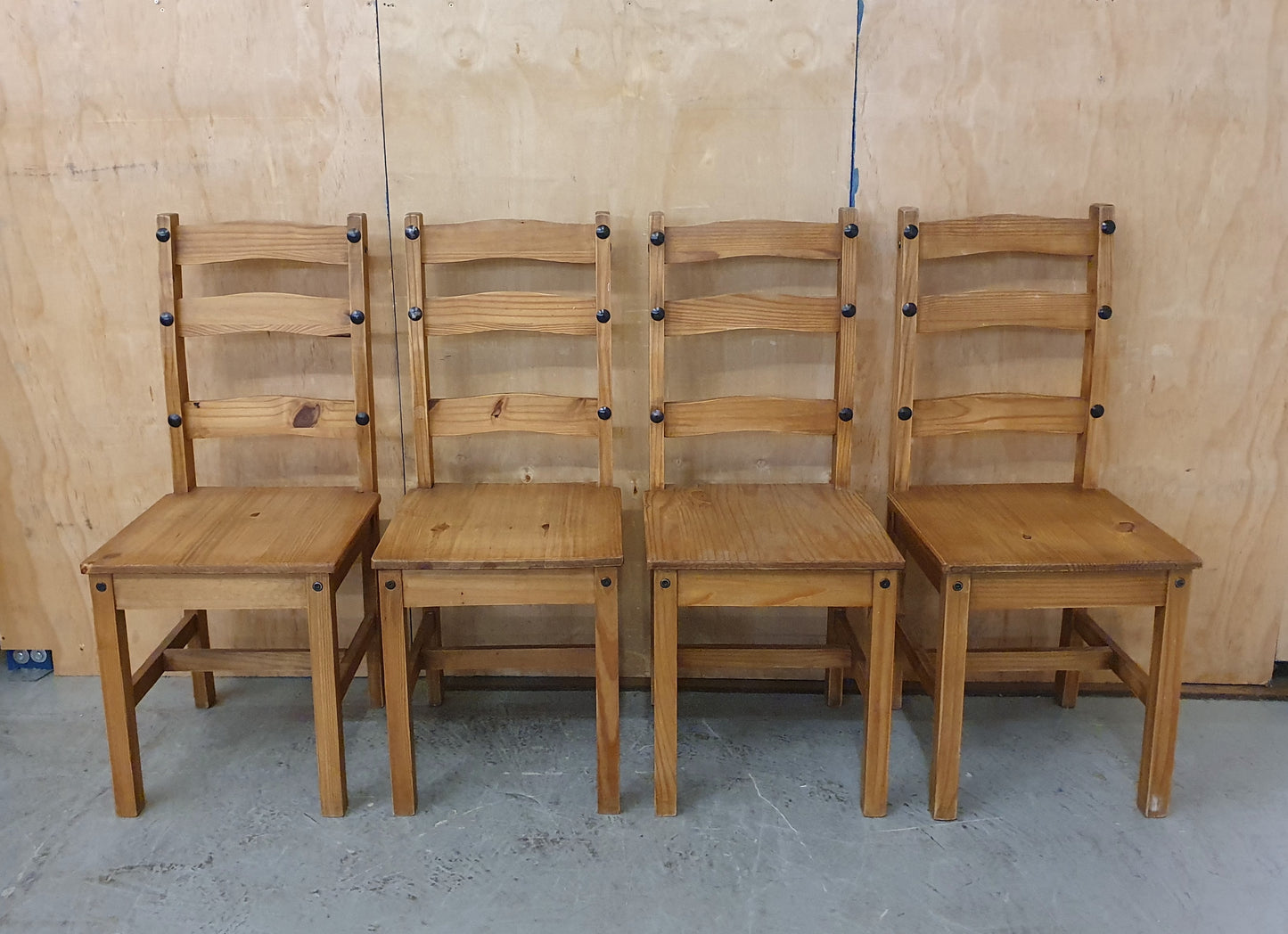 4 Matching Wood Dining Chairs - EL104513 / EL104514 / EL104515 / EL104516