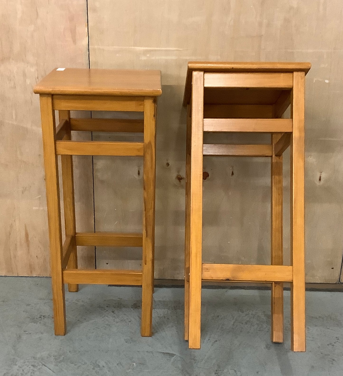 2 Matching 4 Legged Bar Stools - EL102499 /EL102500