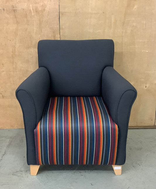 PINEAPPLE HELIX ARMCHAIR with Striped Seat and Wooden Feet - P102529