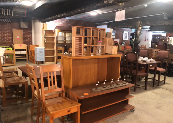 Second hand farnichar deals