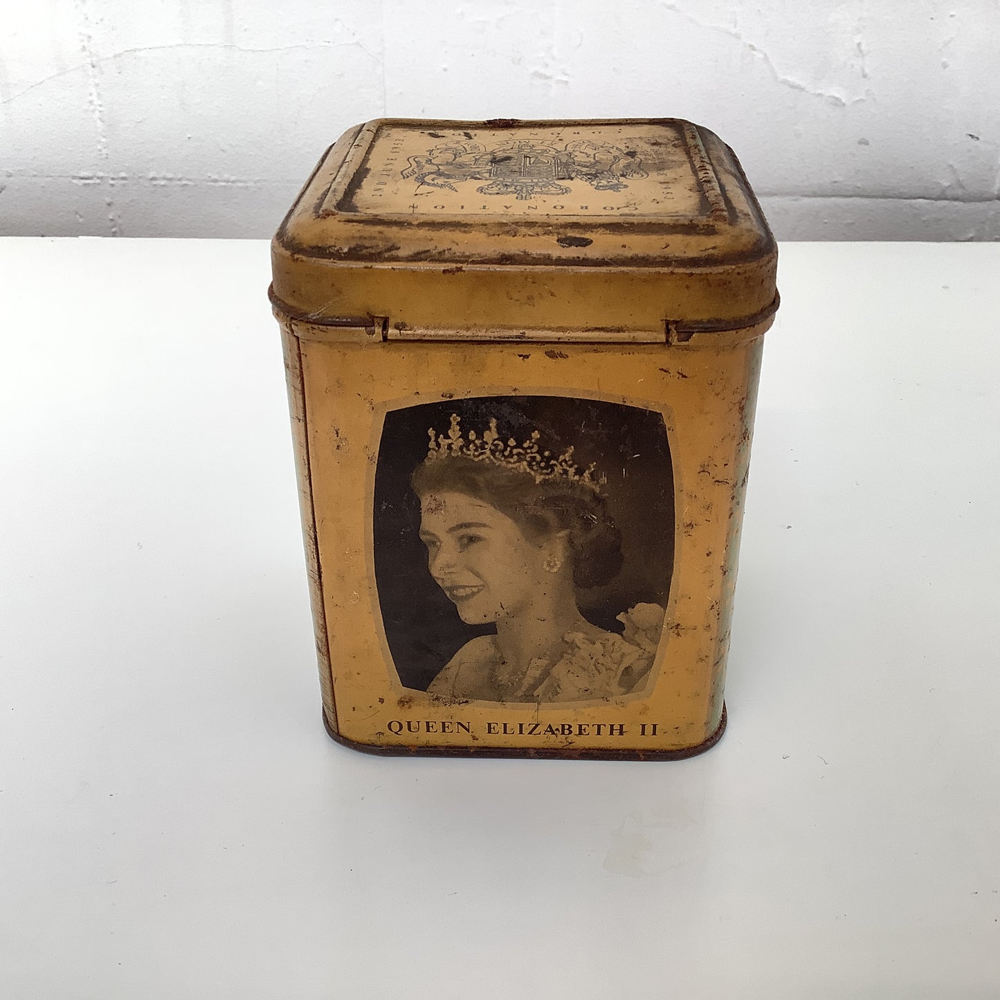 Queen Elizabeth Coronation 1953 Tea Tin - 020623-03