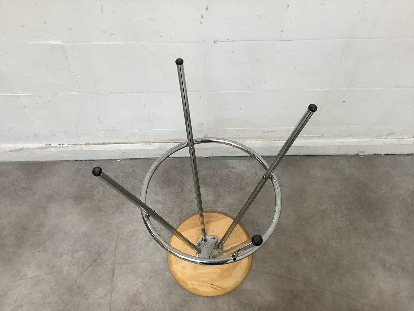 A Pair of modern wooden/chrome stool - 100267/68