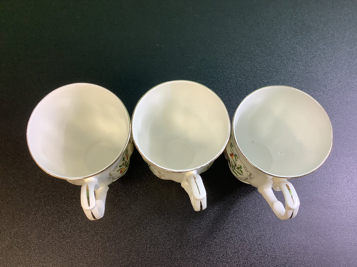 3 CROWN DUCHY Mugs - BB070823-06