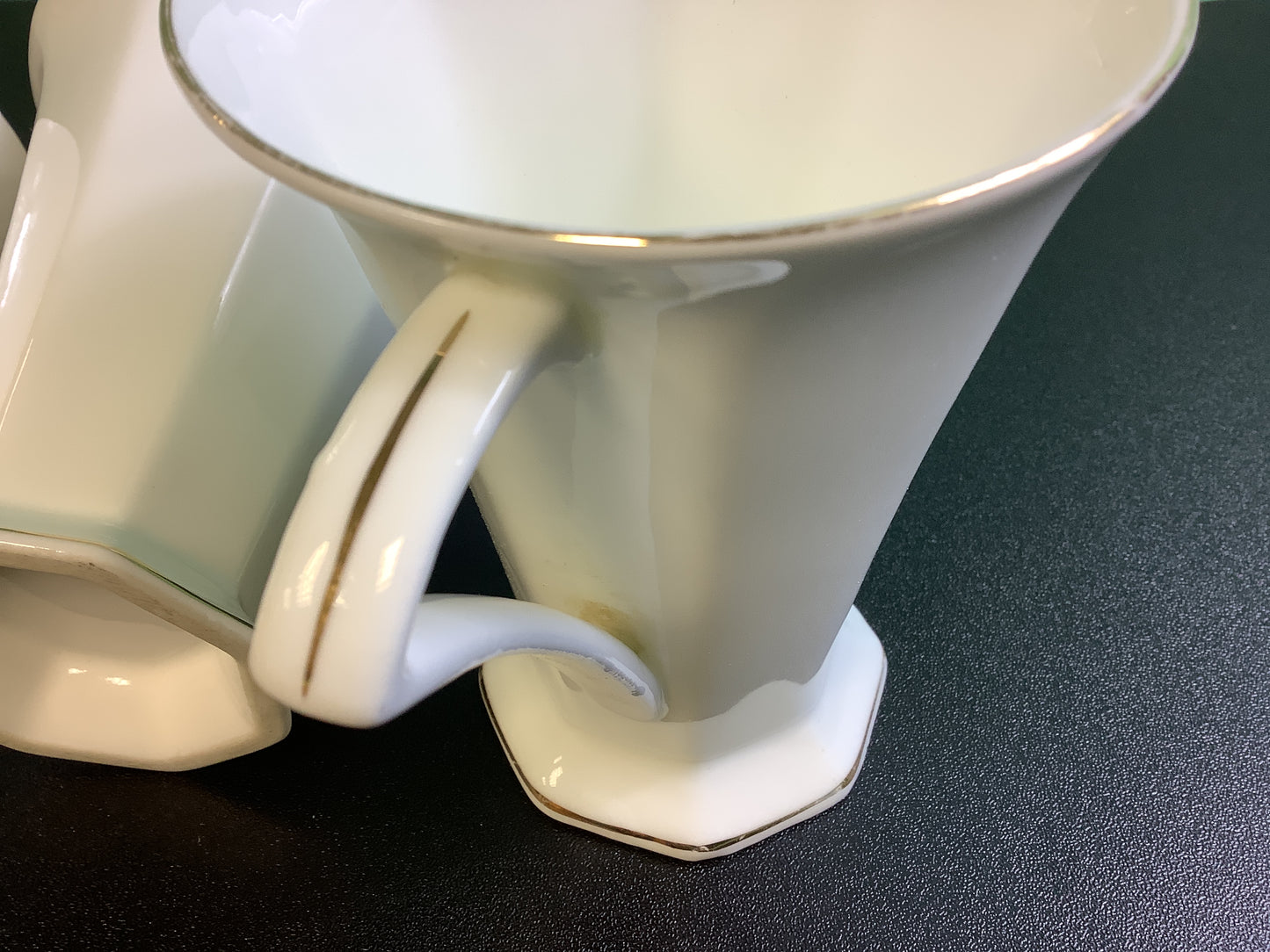 Set of 4 Tea Cups - BB070823-15