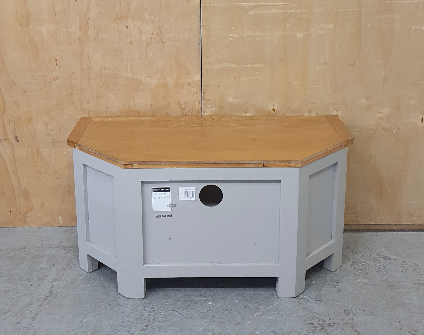 Grey Wood TV Stand with 1 Drawer - EL104500