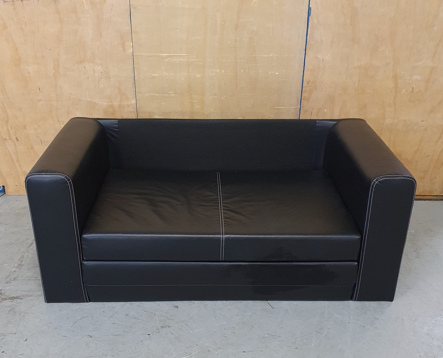 IKEA Black Faux Leather Pull Out Sofa Bed - EL104910