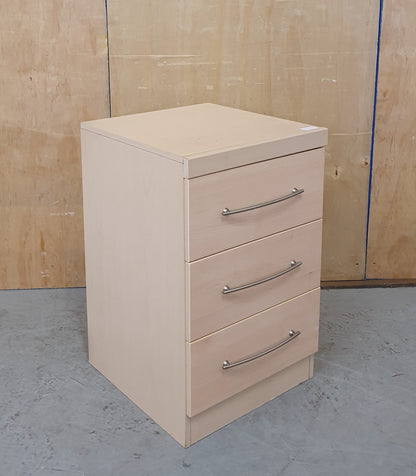 3 Drawer Single Bedside Cabinet with Chrome Bar Handles - EL103121