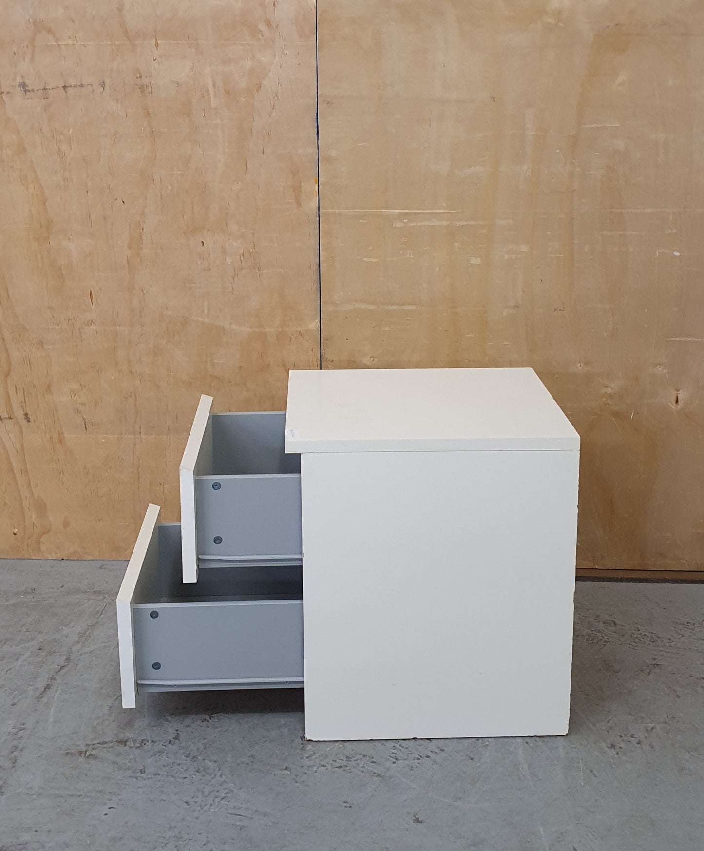 IKEA MALM White Single 2 Drawer Bedside Cabinet - EL103948