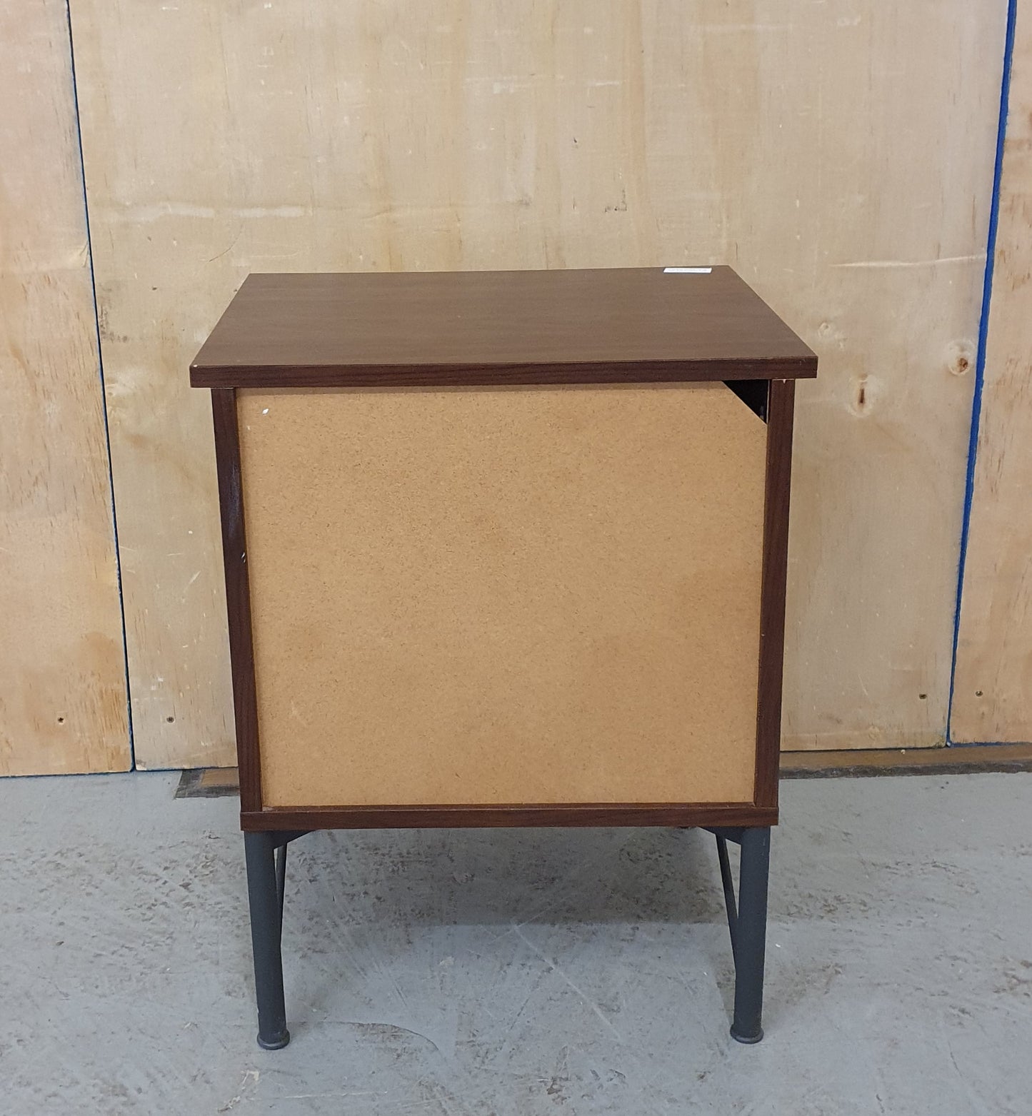 1 Door Mahogany Cabinet with Interior Shelf on Metal Frame - E102260