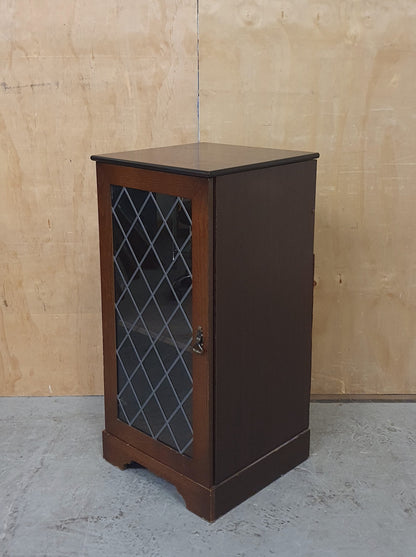 Mahogany Glass Door Cabinet with 1 Internal Shelf - EL104533