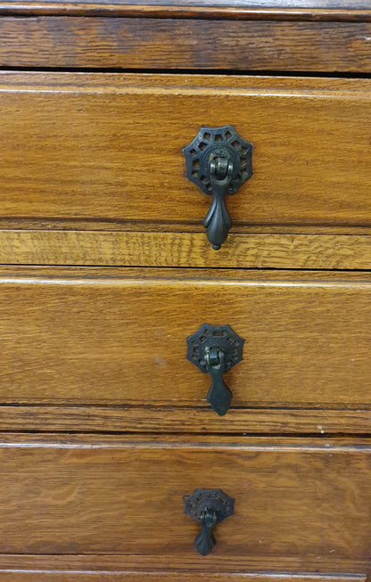 Vintage 4 Drawer Chest of Drawers with Engraved Top Panel - 104810